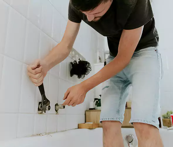 Affordable Bathtub Faucet Replacement in Kendale Lakes: Choose Experienced Local Technicians