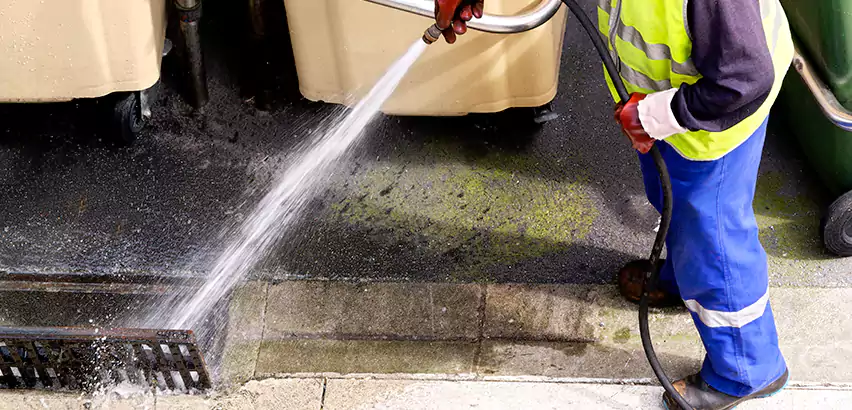 Jet Drain Cleaning in Kendale Lakes